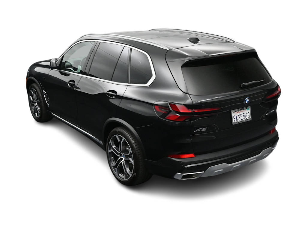 Thumbnail: 2024 BMW X5 - 24
