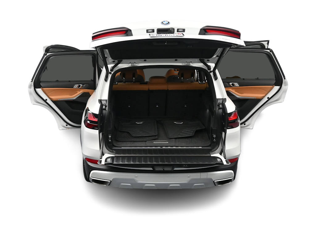 Thumbnail: 2025 BMW X5 - 12