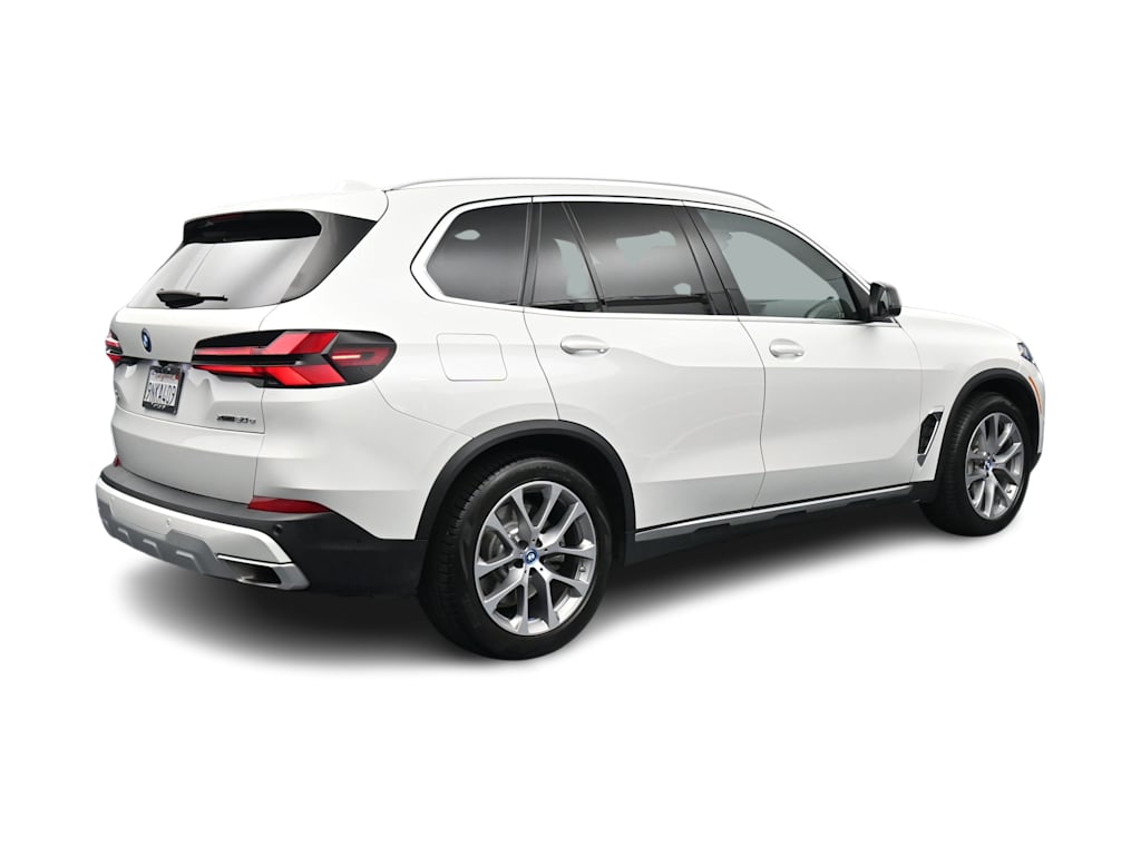 Thumbnail: 2025 BMW X5 - 16