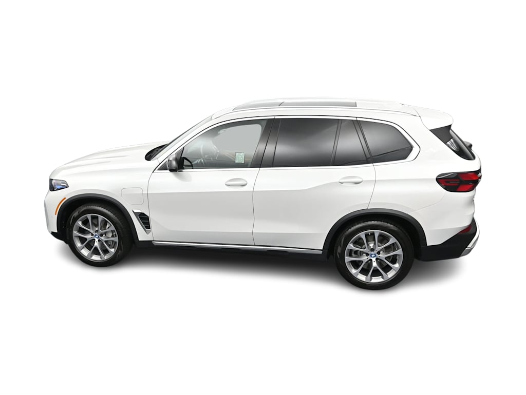 Thumbnail: 2025 BMW X5 - 25