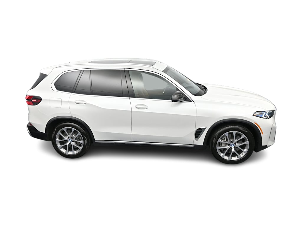 Thumbnail: 2025 BMW X5 - 21