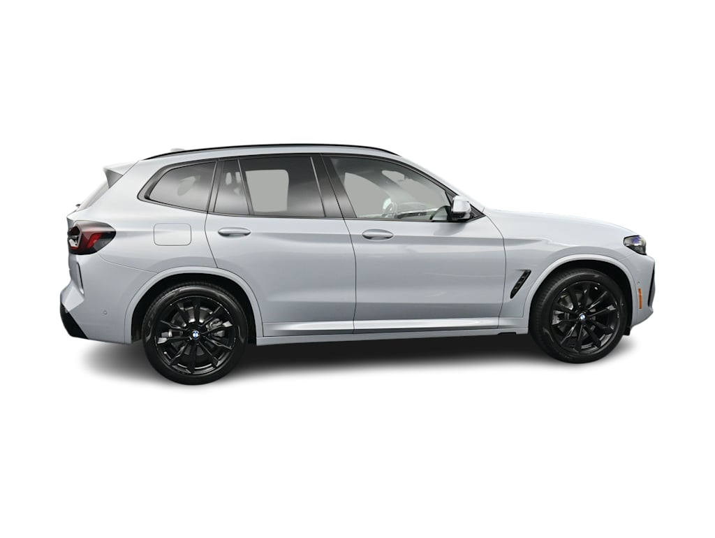 Thumbnail: 2023 BMW X3 - 14
