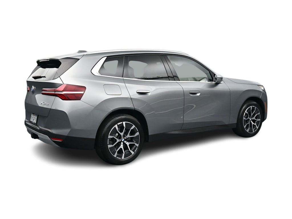 Thumbnail: 2026 BMW X3 - 17