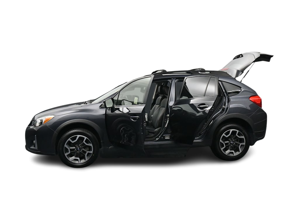 Thumbnail: 2017 Subaru Crosstrek - 36