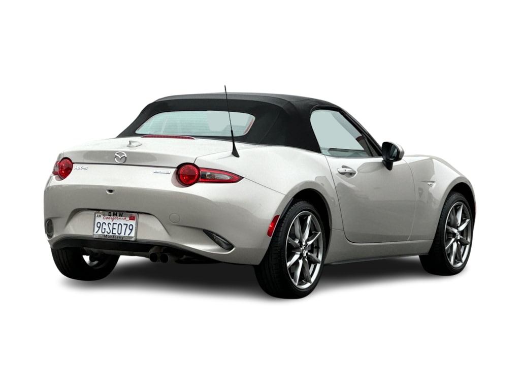 Thumbnail: 2023 Mazda MX-5 Miata - 15