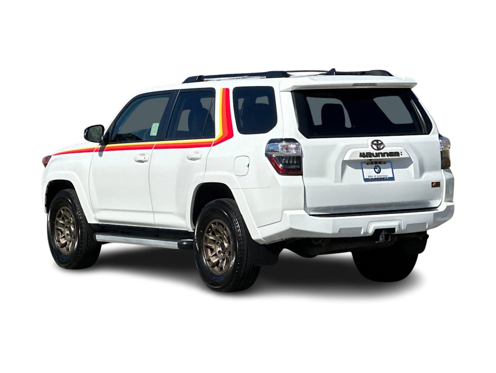 Thumbnail: 2023 Toyota 4Runner - 4
