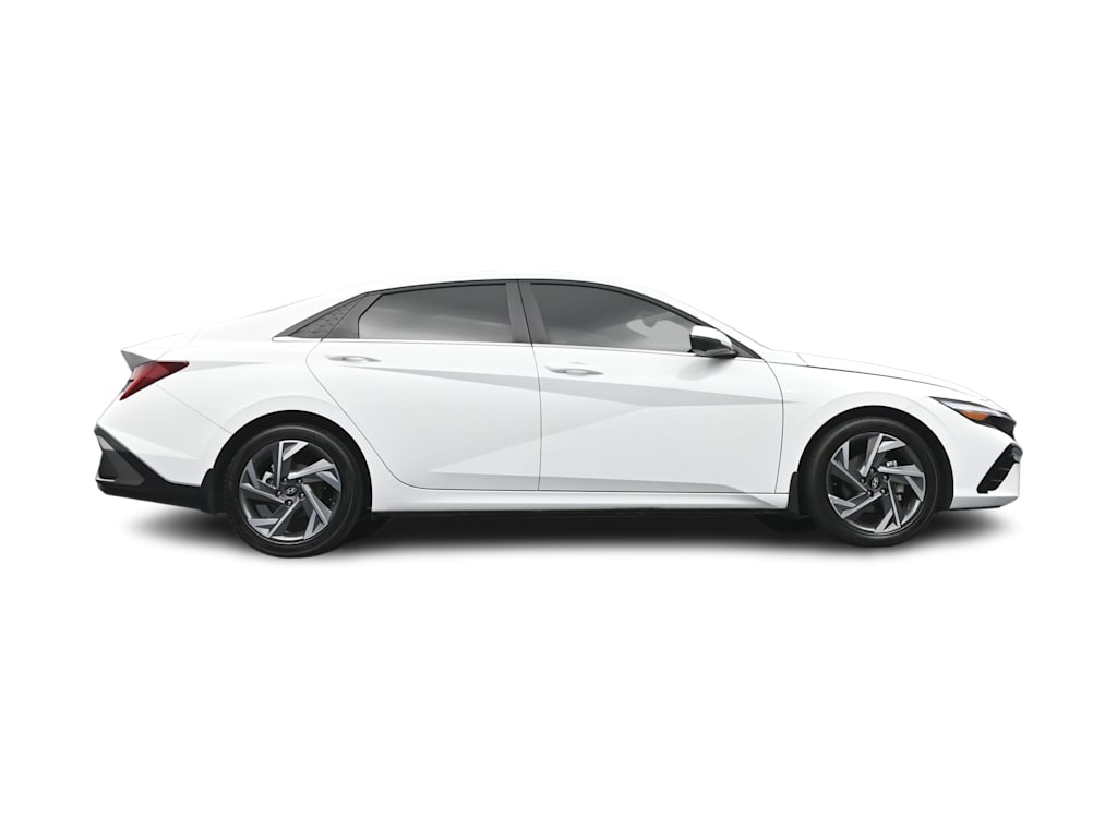 Thumbnail: 2024 Hyundai Elantra - 31