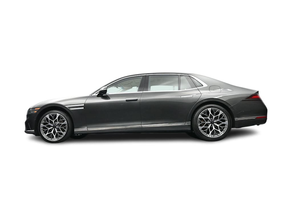Thumbnail: 2023 Genesis G90 - 33