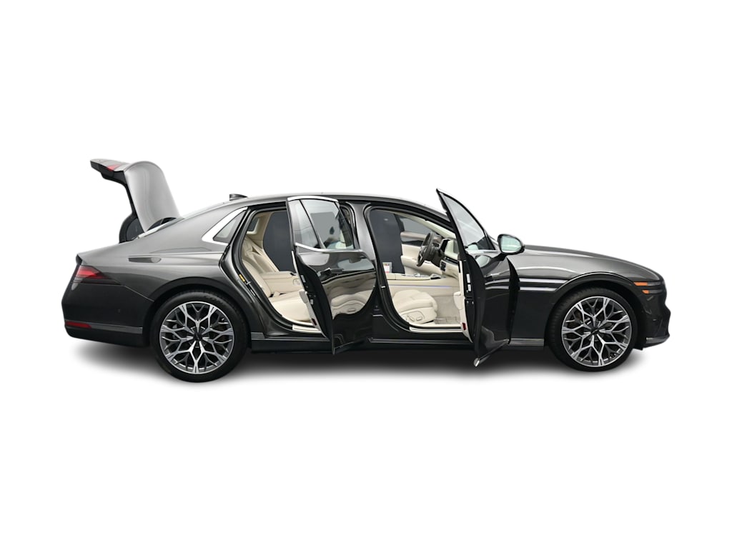 Thumbnail: 2023 Genesis G90 - 36