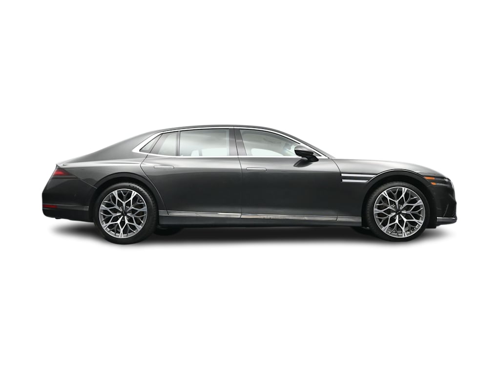 Thumbnail: 2023 Genesis G90 - 29