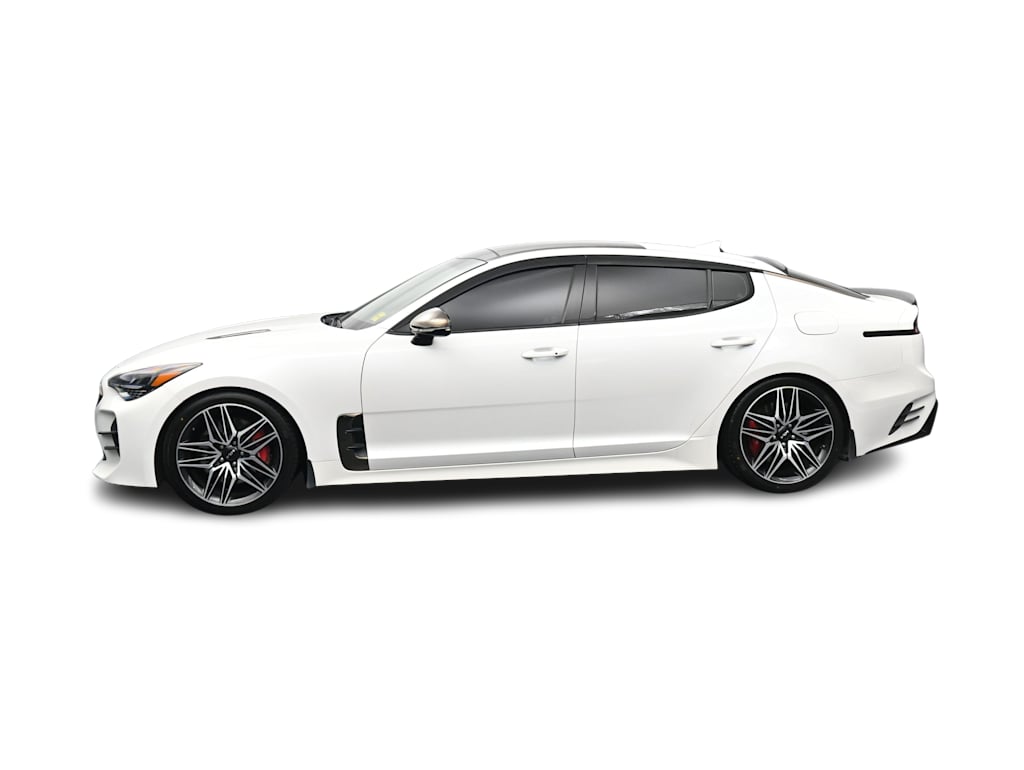 Thumbnail: 2022 Kia Stinger - 3