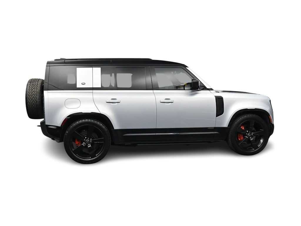 Thumbnail: 2022 Land Rover Defender - 10