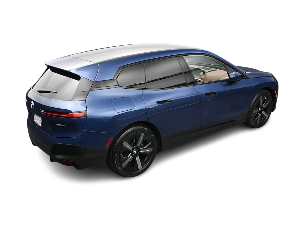 Thumbnail: 2023 BMW iX - 21
