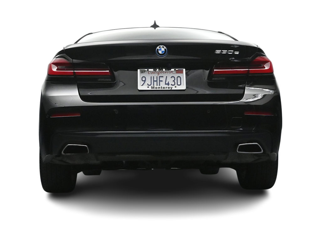 Thumbnail: 2023 BMW 5 Series - 32