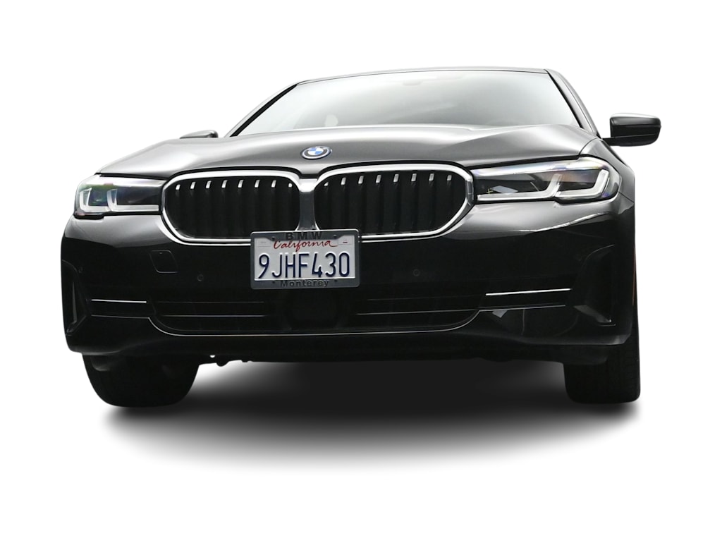 Thumbnail: 2023 BMW 5 Series - 28