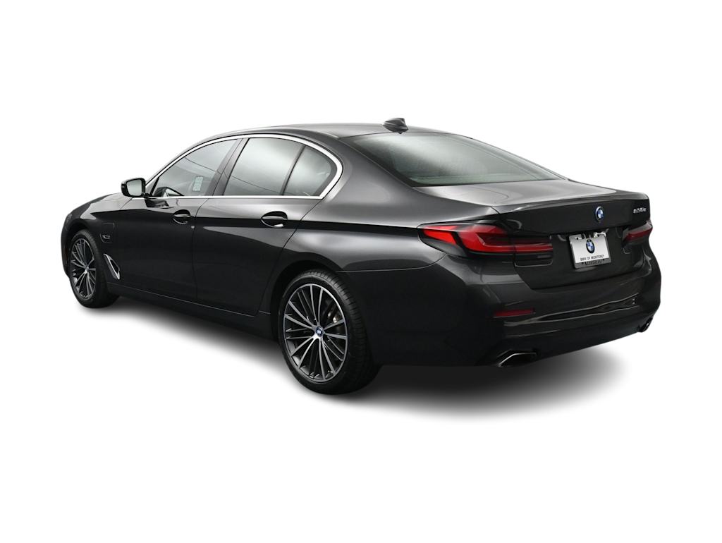 Thumbnail: 2023 BMW 5 Series - 4