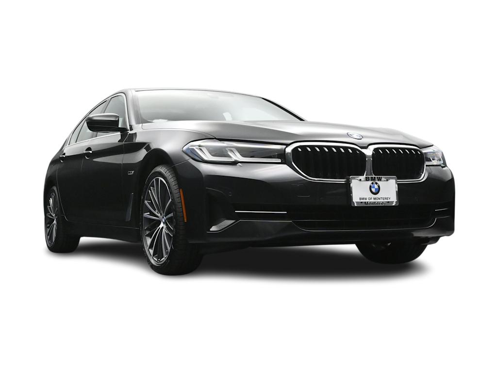 Thumbnail: 2023 BMW 5 Series - 28