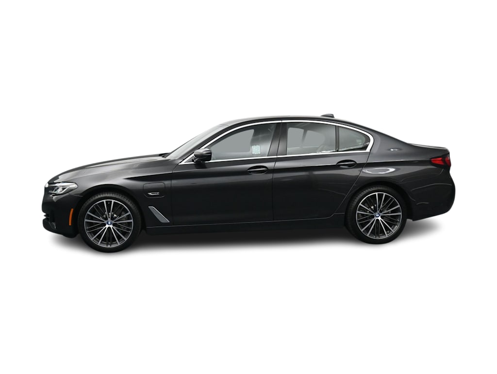 Thumbnail: 2023 BMW 5 Series - 3