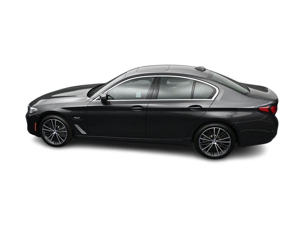 Thumbnail: 2023 BMW 5 Series - 25
