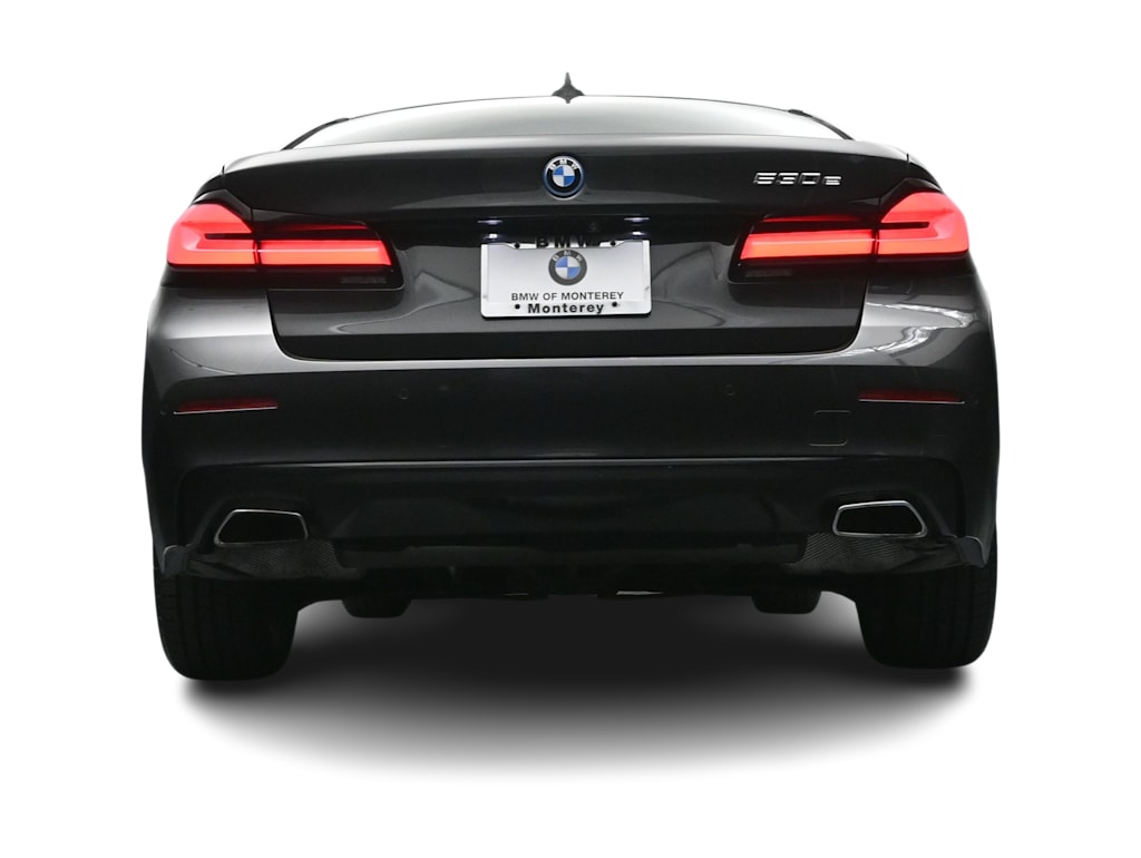 Thumbnail: 2023 BMW 5 Series - 31