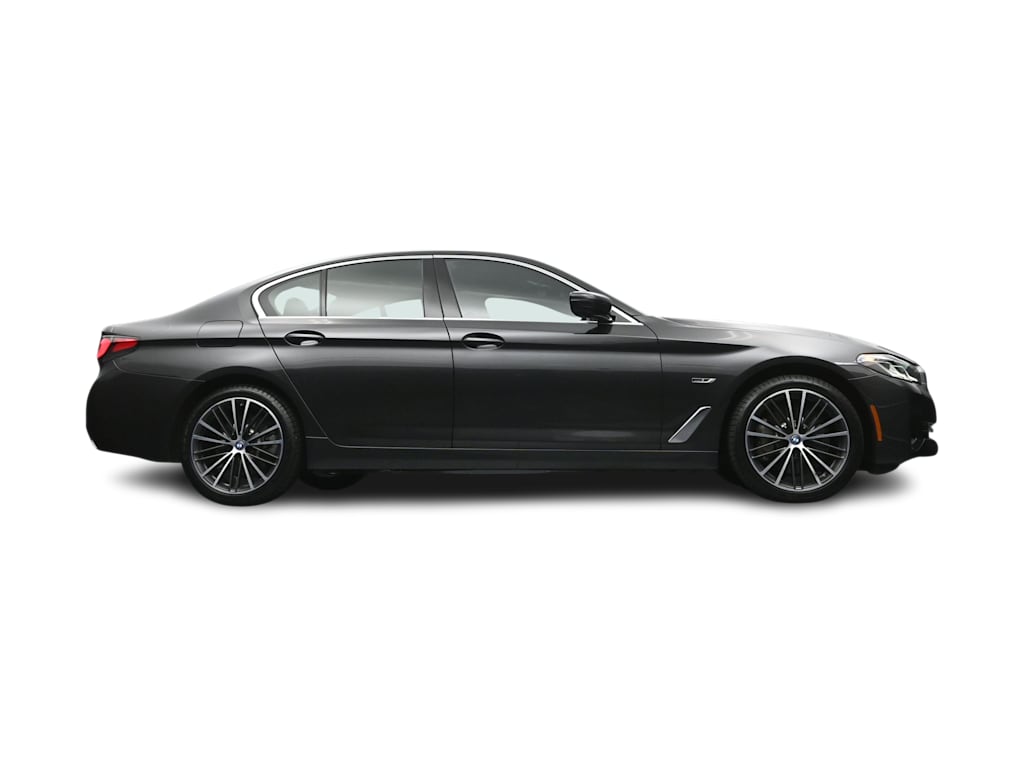 Thumbnail: 2023 BMW 5 Series - 29