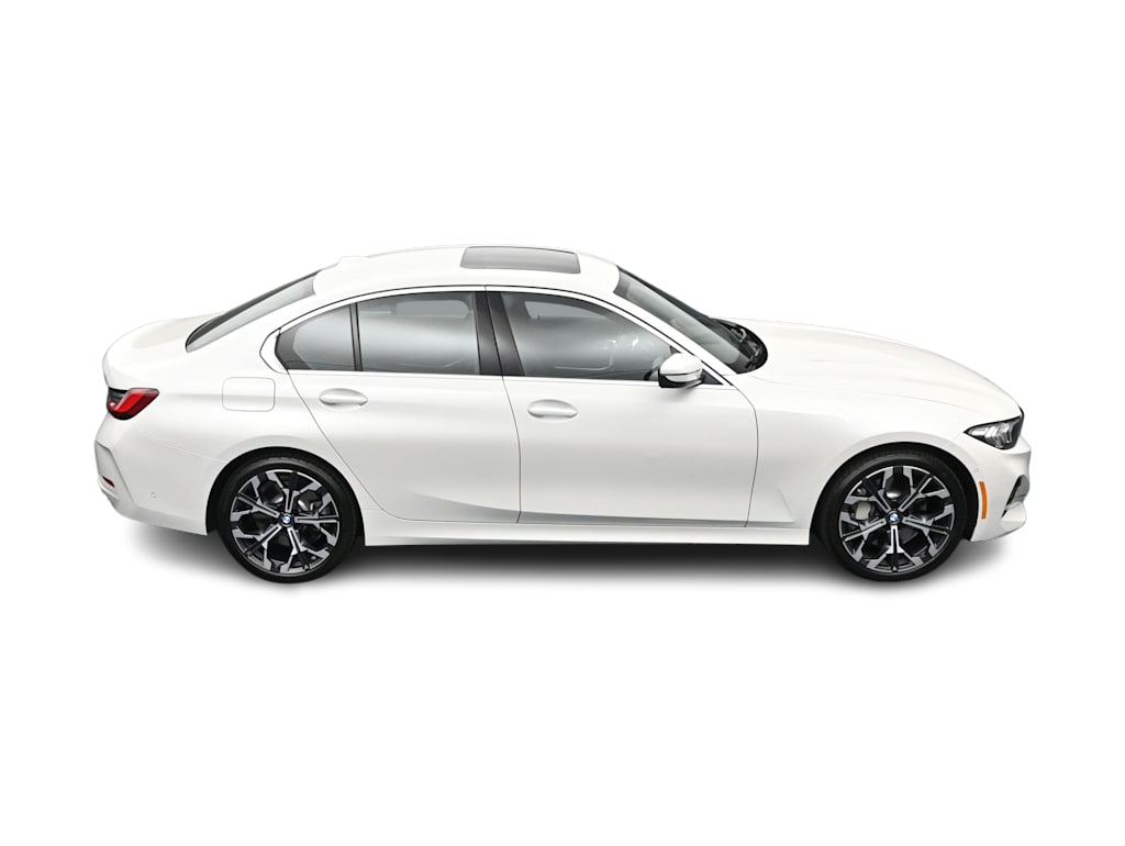 Thumbnail: 2026 BMW 3 Series - 22