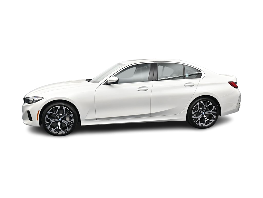 Thumbnail: 2026 BMW 3 Series - 3