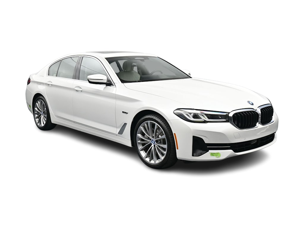 Thumbnail: 2023 BMW 5 Series - 14