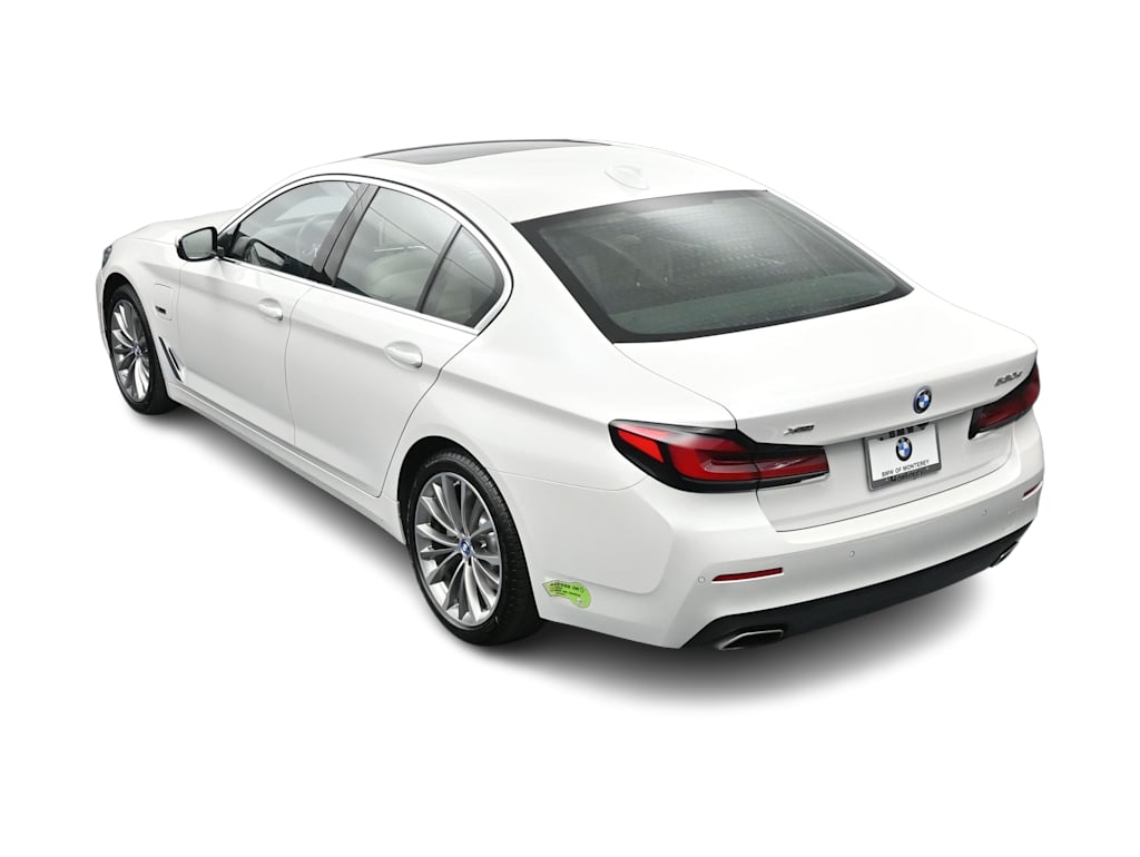 Thumbnail: 2023 BMW 5 Series - 25
