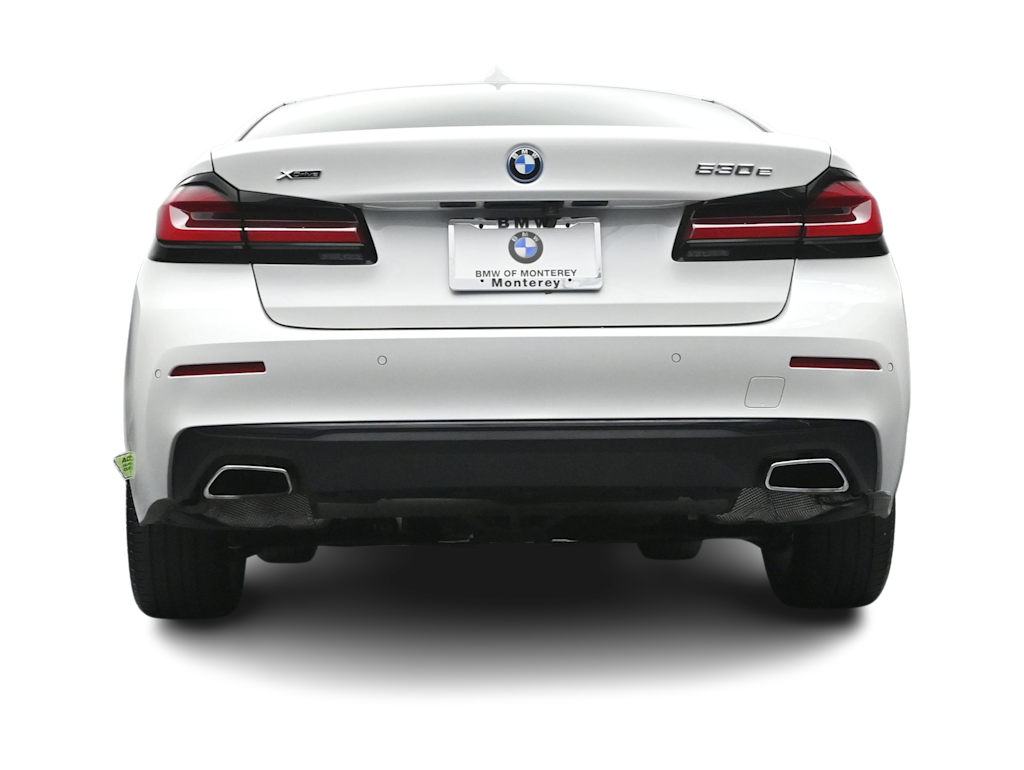 Thumbnail: 2023 BMW 5 Series - 32