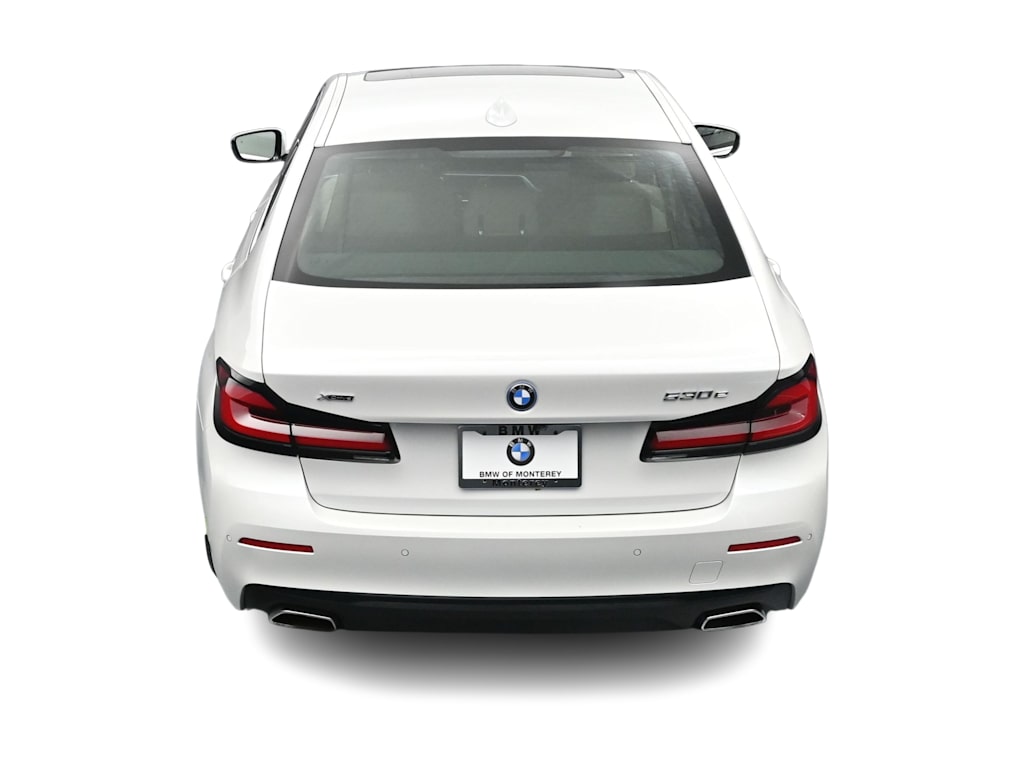 Thumbnail: 2023 BMW 5 Series - 24