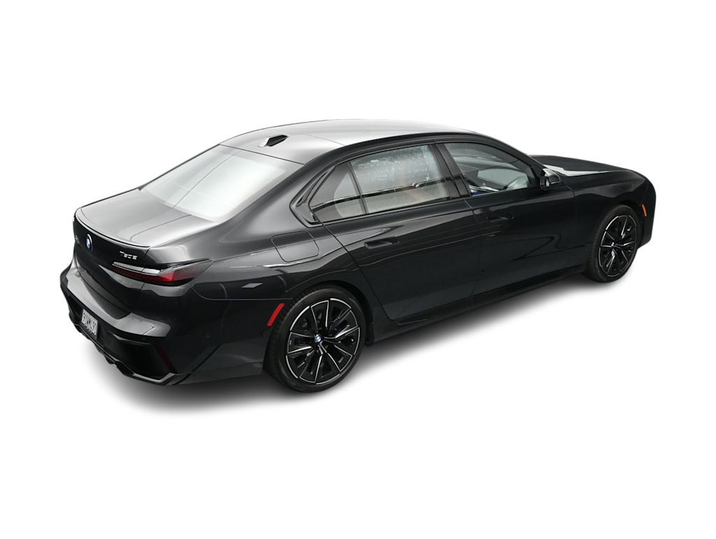 Thumbnail: 2025 BMW 7 Series - 19