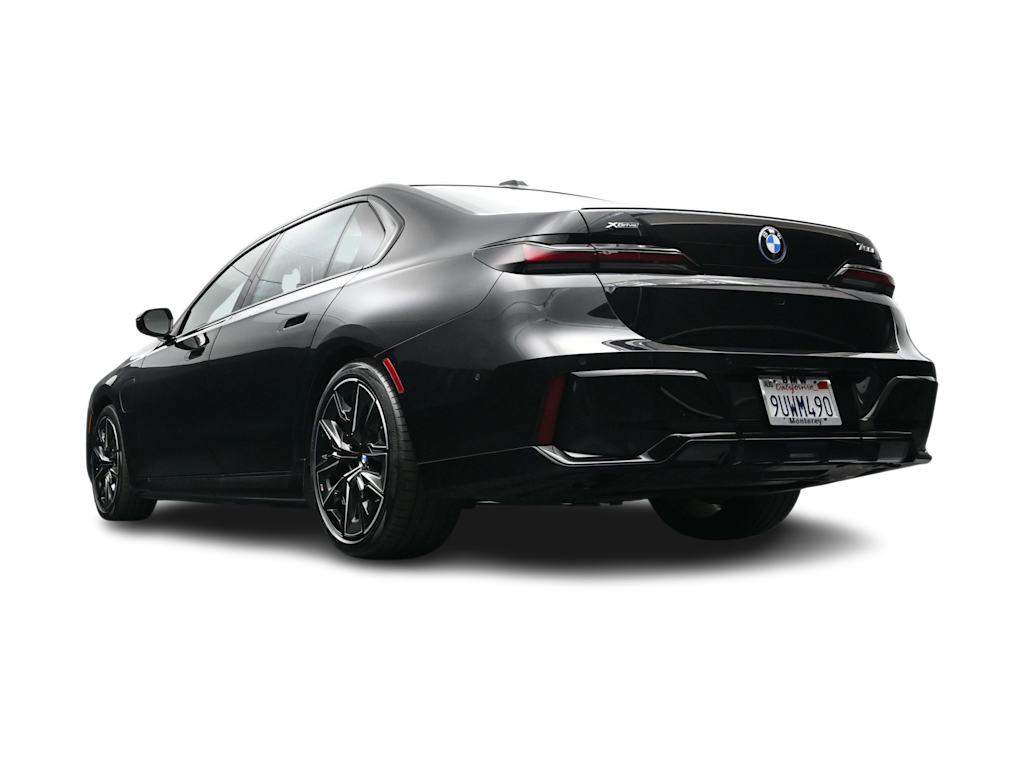 Thumbnail: 2025 BMW 7 Series - 29