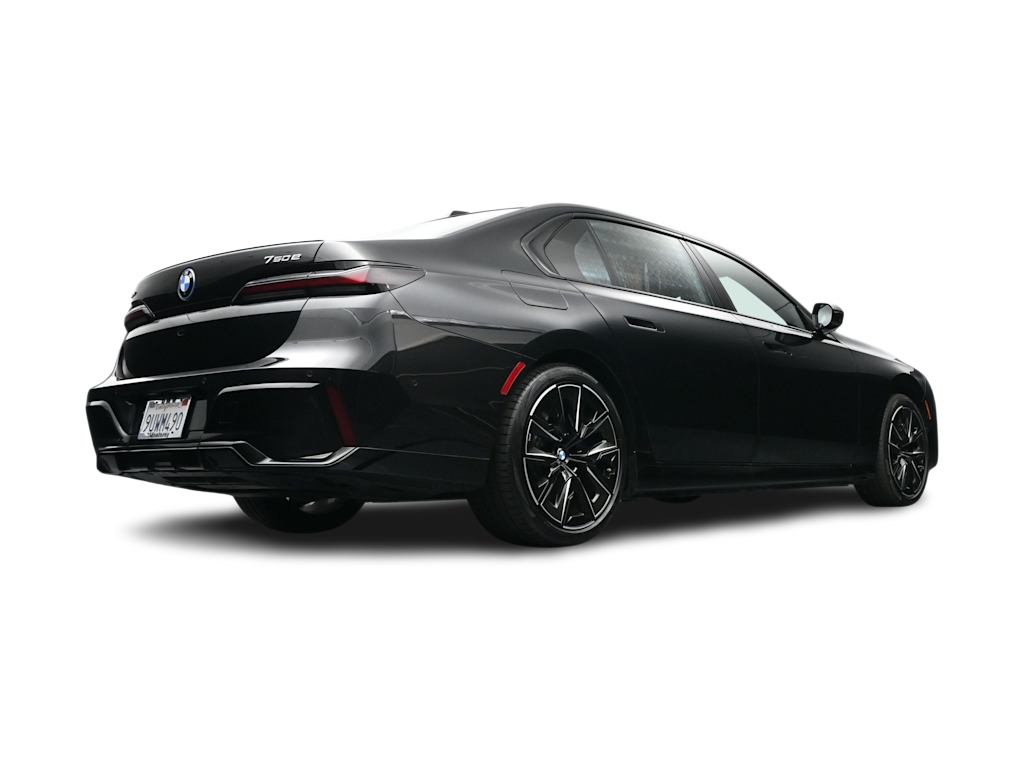 Thumbnail: 2025 BMW 7 Series - 27