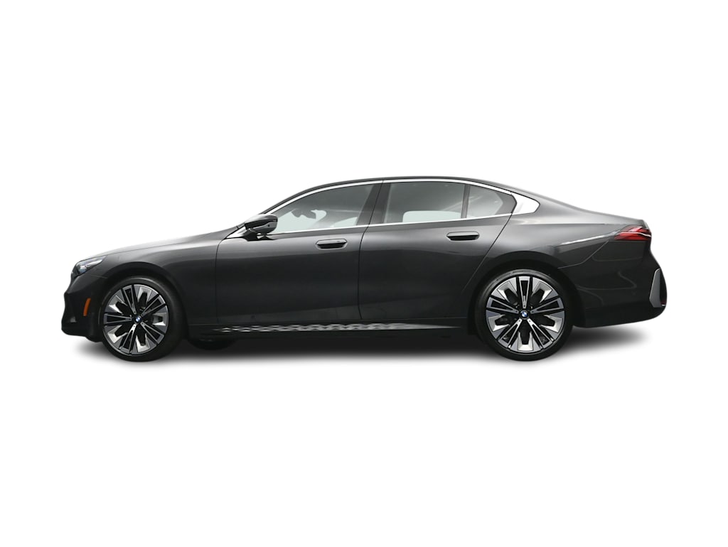 Thumbnail: 2026 BMW 5 Series - 33