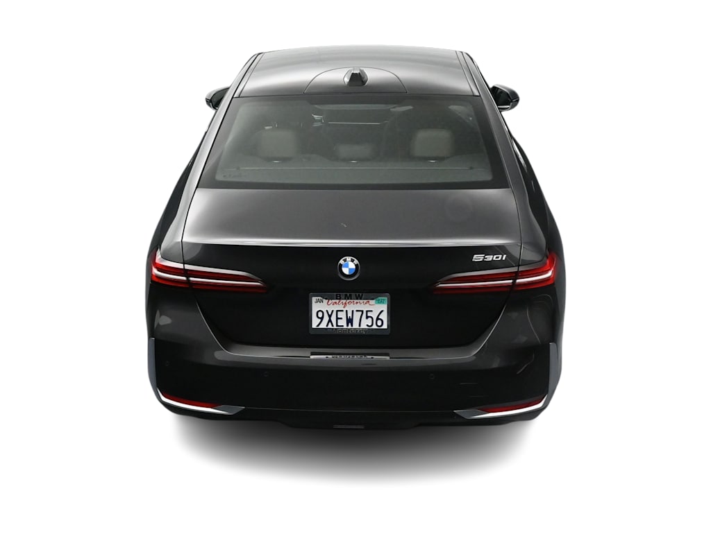 Thumbnail: 2026 BMW 5 Series - 23