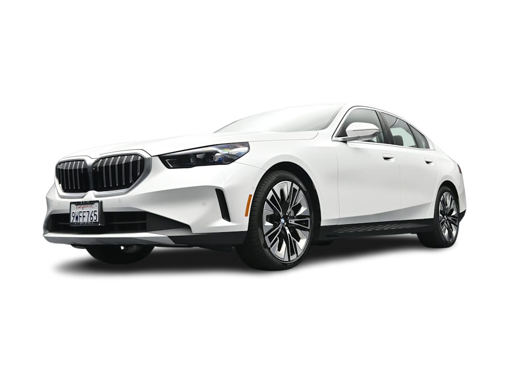 Thumbnail: 2026 BMW 5 Series - 25