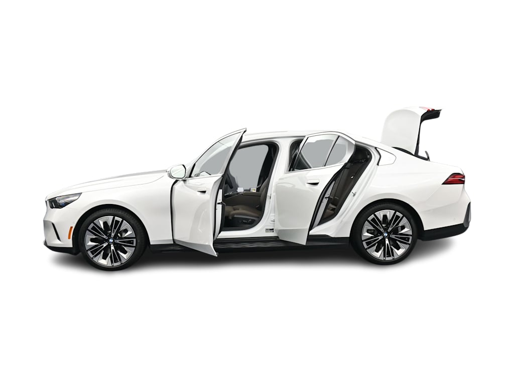 Thumbnail: 2026 BMW 5 Series - 35