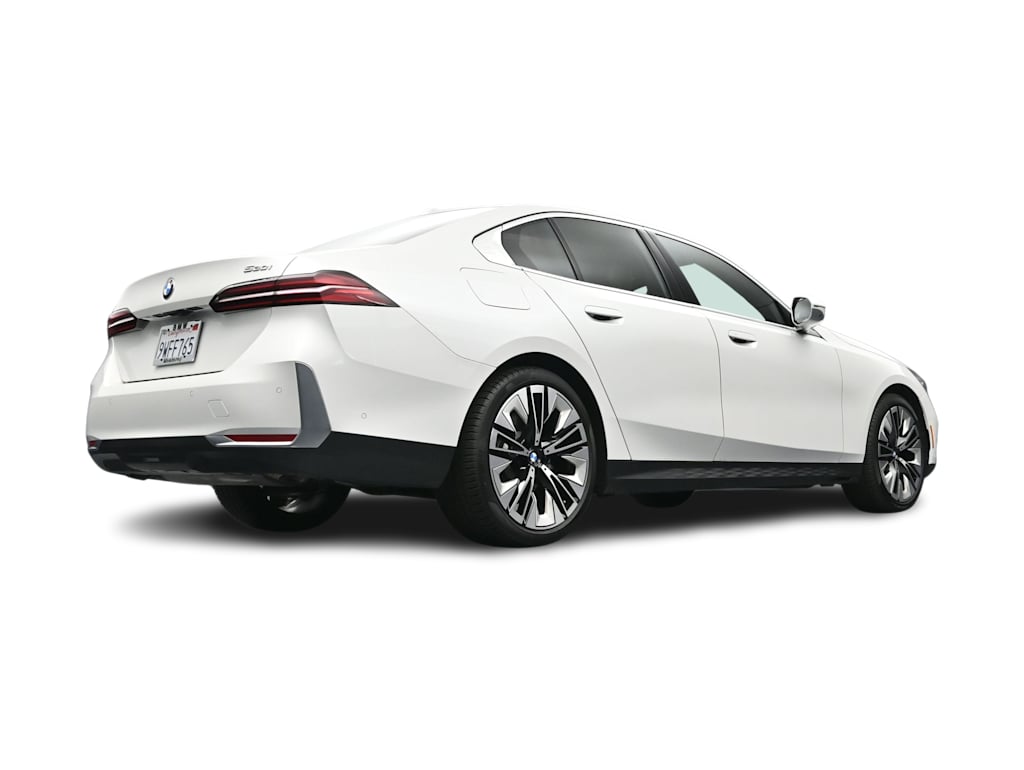 Thumbnail: 2026 BMW 5 Series - 29