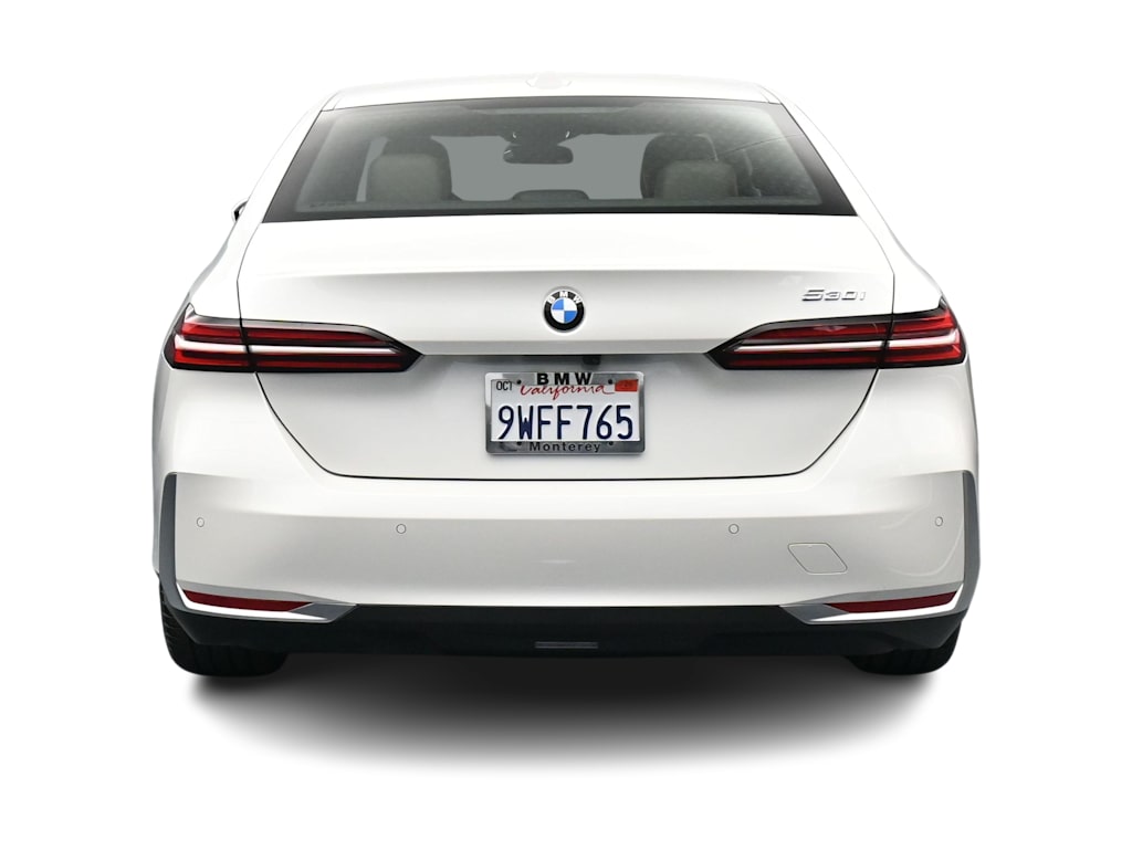 Thumbnail: 2026 BMW 5 Series - 5