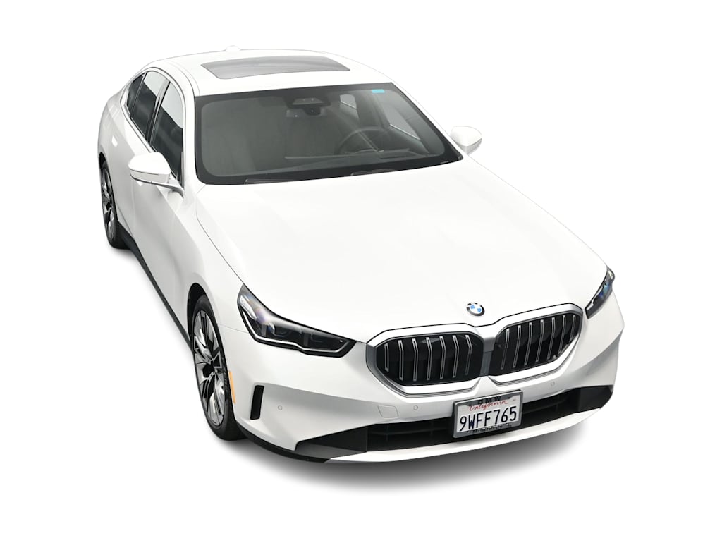 Thumbnail: 2026 BMW 5 Series - 19