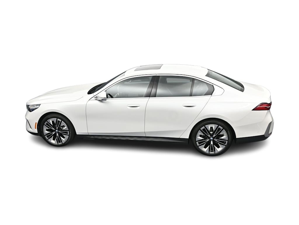 Thumbnail: 2026 BMW 5 Series - 24