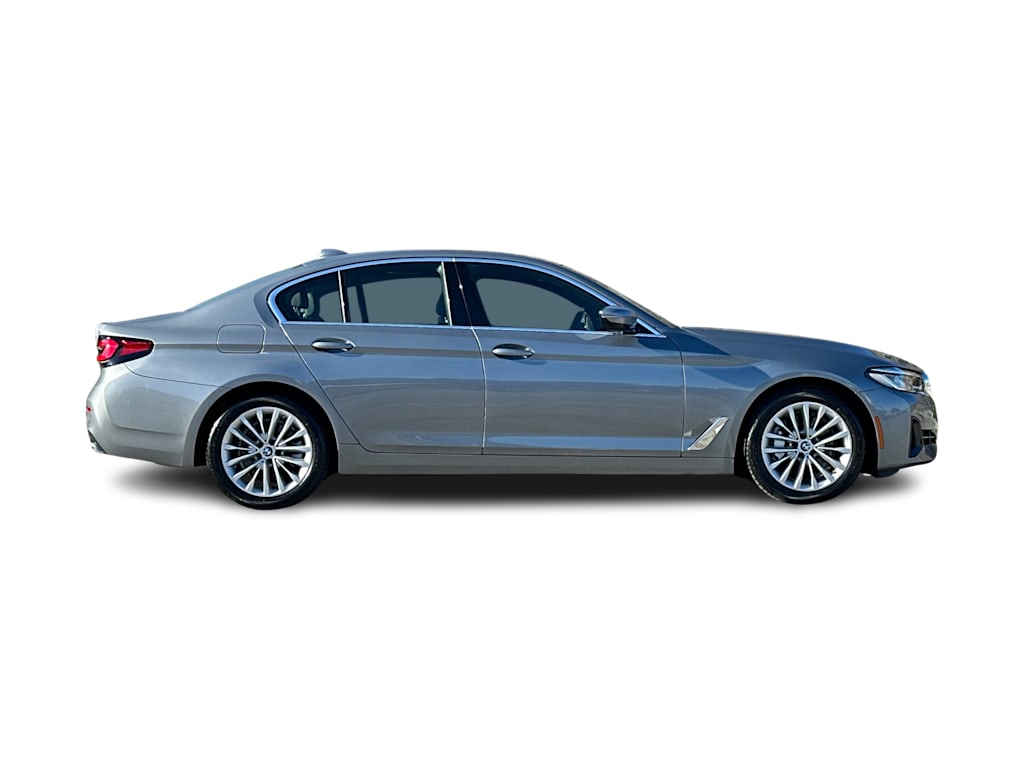 Thumbnail: 2023 BMW 5 Series - 19