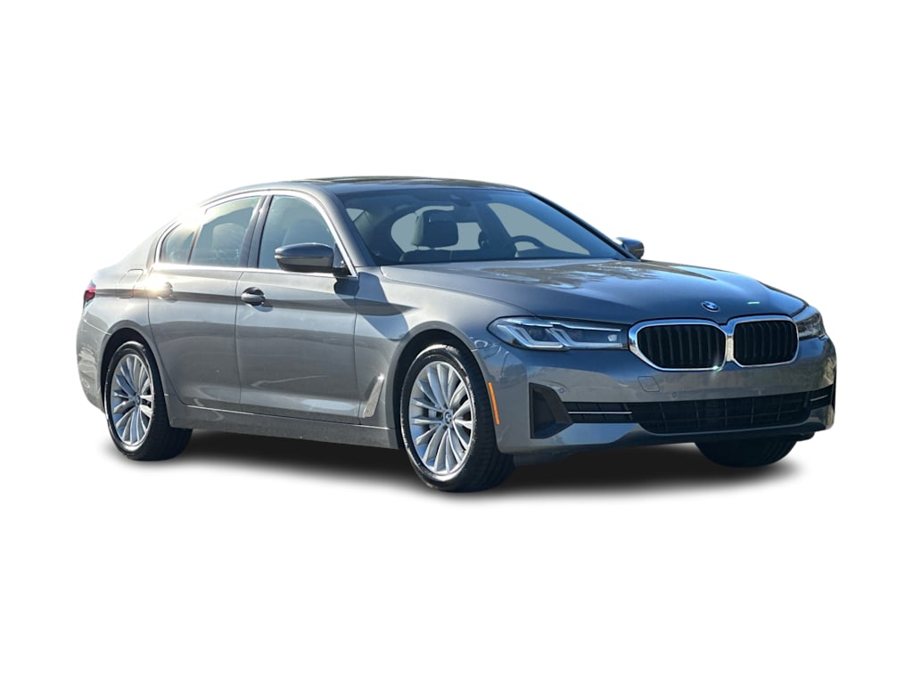 Thumbnail: 2023 BMW 5 Series - 18