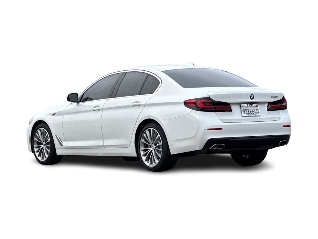 Thumbnail: 2021 BMW 5 Series - 4