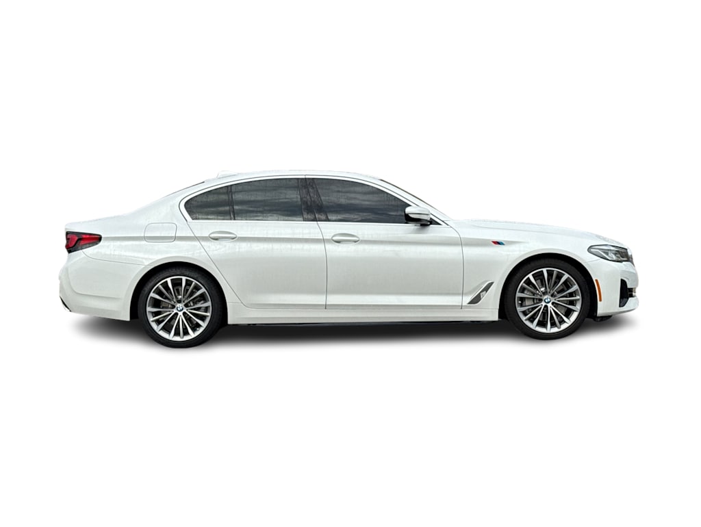 Thumbnail: 2021 BMW 5 Series - 19