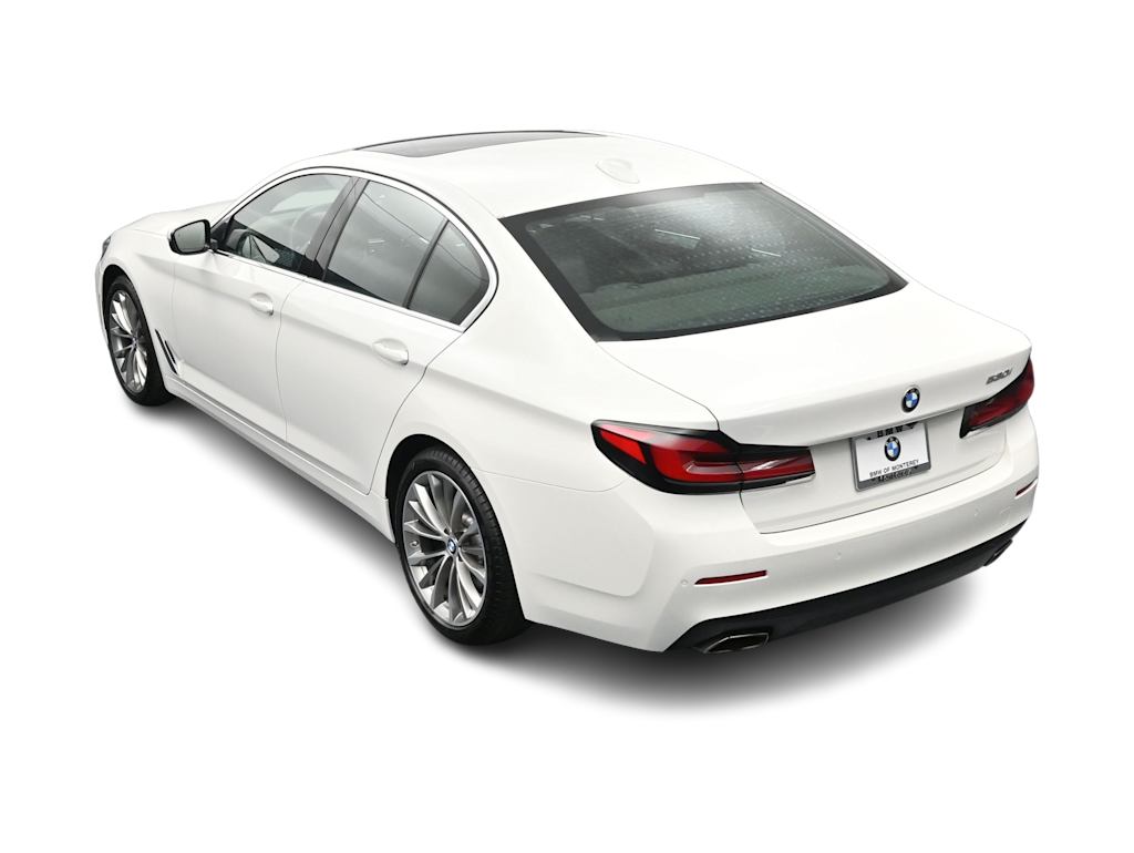 Thumbnail: 2023 BMW 5 Series - 31