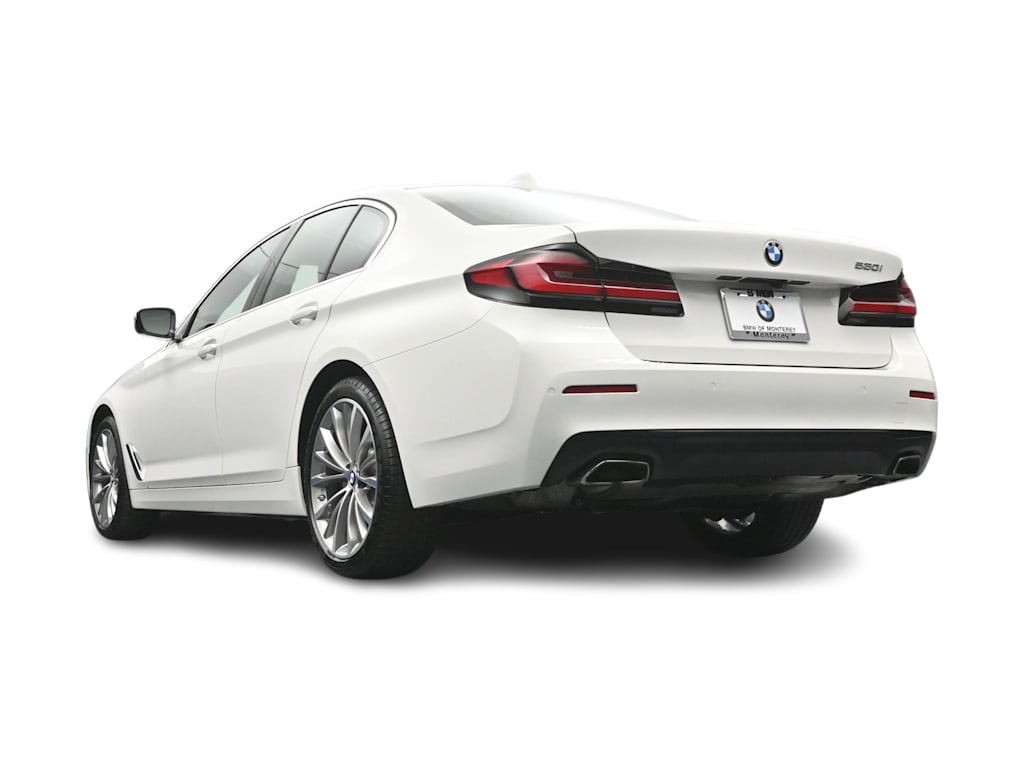 Thumbnail: 2023 BMW 5 Series - 39