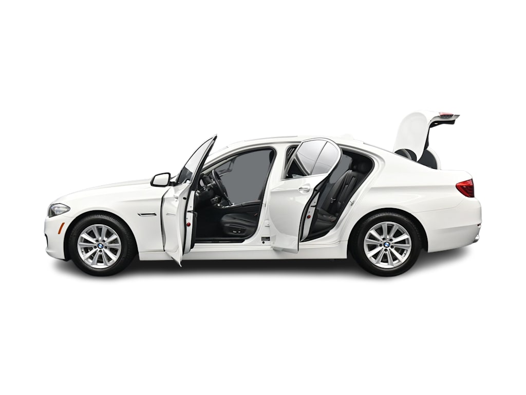 Thumbnail: 2015 BMW 5 Series - 36