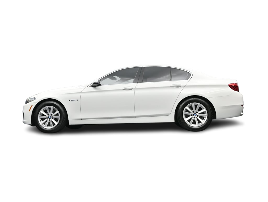 Thumbnail: 2015 BMW 5 Series - 32